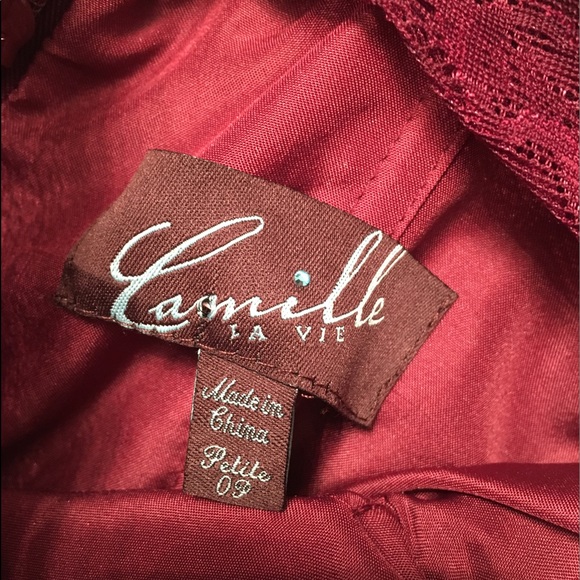 Long formal dress - Picture 3 of 3