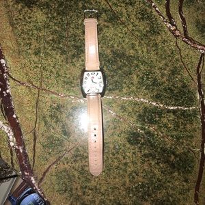 Michelle light pink leather band watch