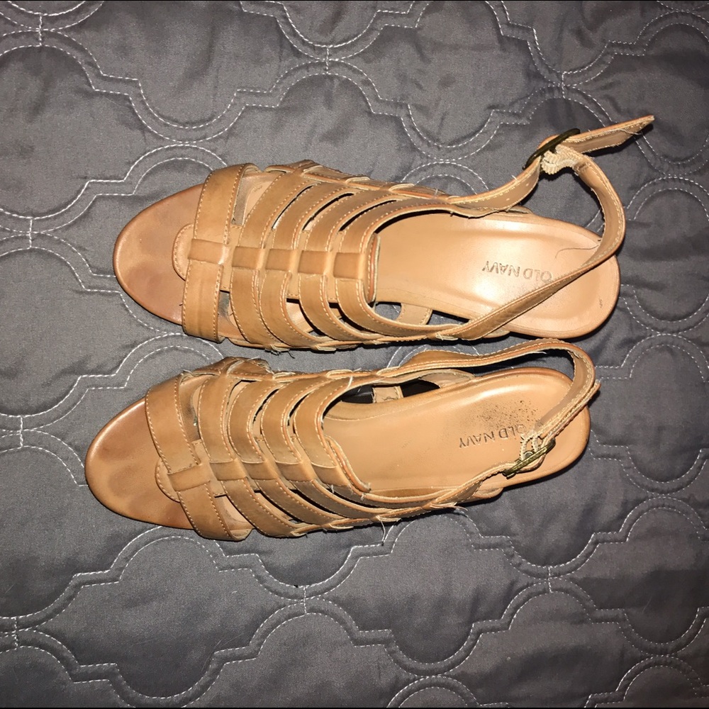 Old navy strappy wedges