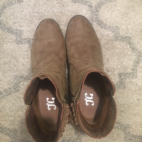 Tan fringe booties - Picture 3 of 4