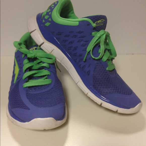 avia black sneakers