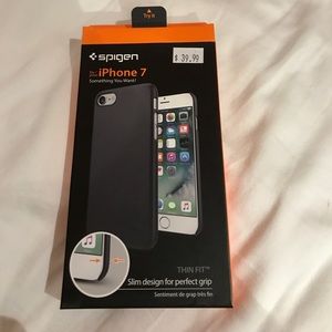 Spigen iPhone 7 Black Phone Case