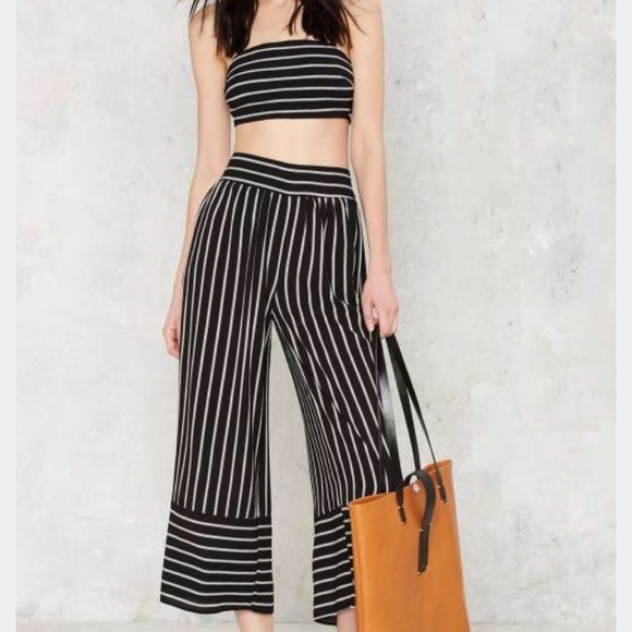 Nasty Gal Pants - 2 pieces stripped set