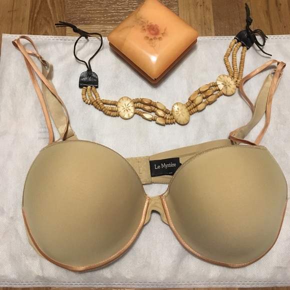 Other - Le Mystere Bra 34D beige