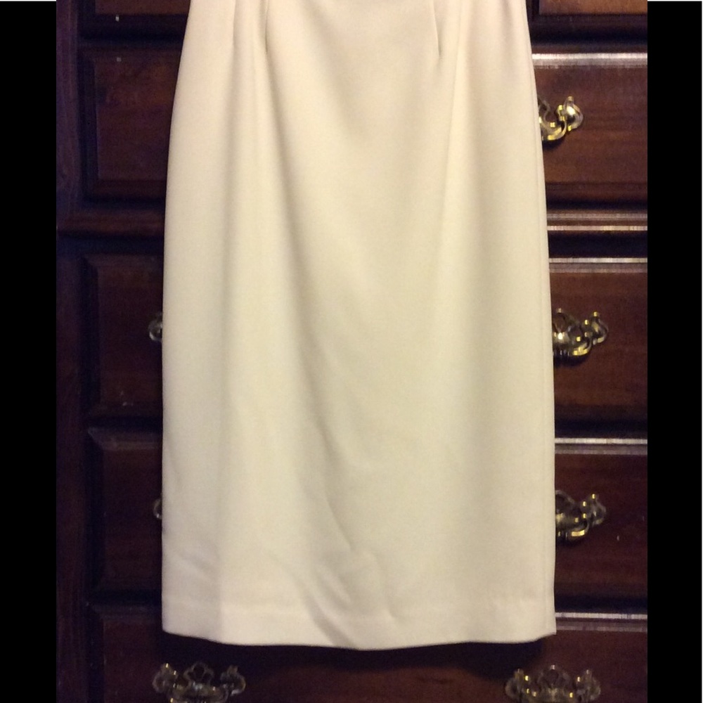 Ivory skirt