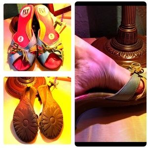 Fly London 100% Leather Open Toe Sandal Pumps