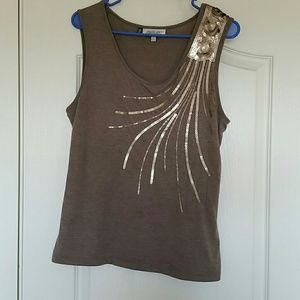 Gorgeous Jennifer Lopez sleeveless top, Size L