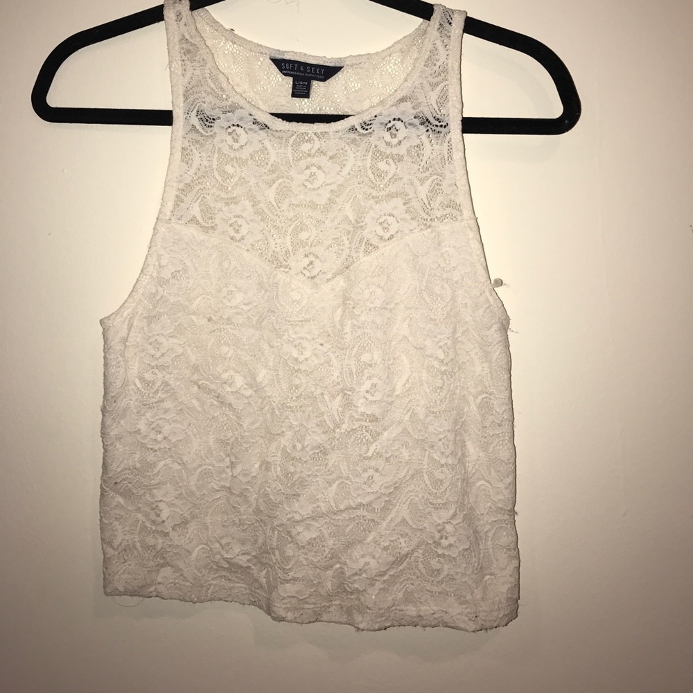 AMERICAN EAGLE WHITE LACE CROP TOP