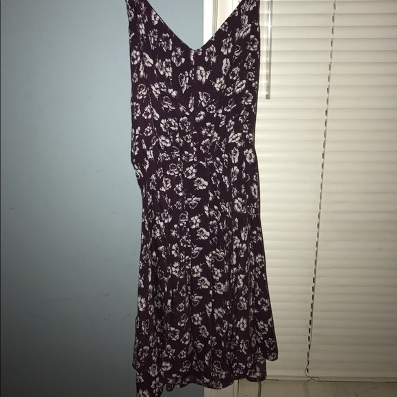 Urban Outfitters floral purple strappy dress - Picture 2 of 3