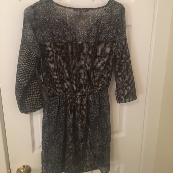 Black and white pattern dress - Picture 2 of 4