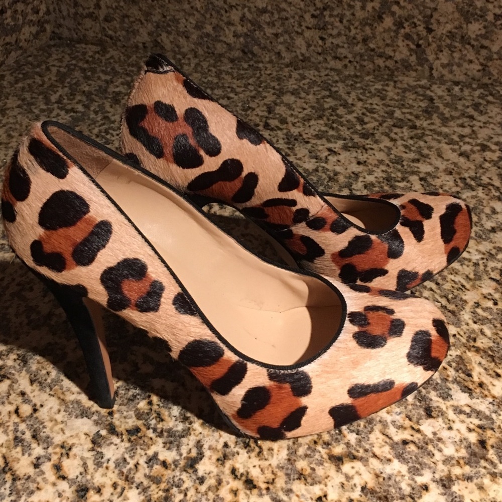 Talbots leopard print pumps
