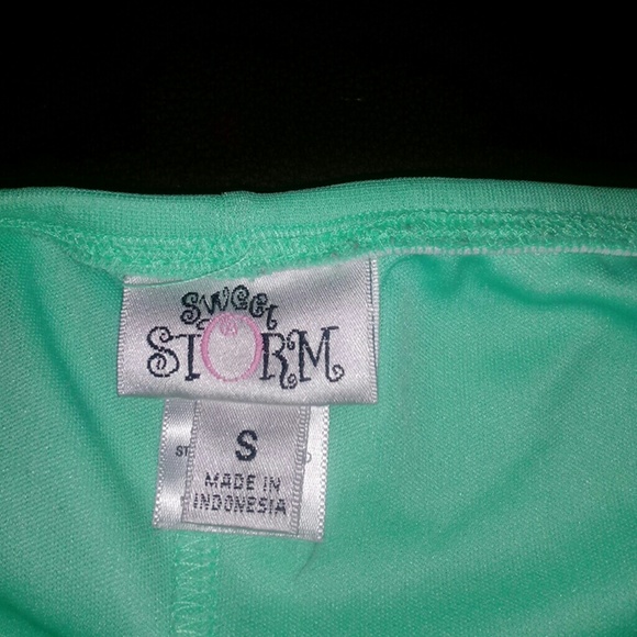 Dress - Picture 5 of 5