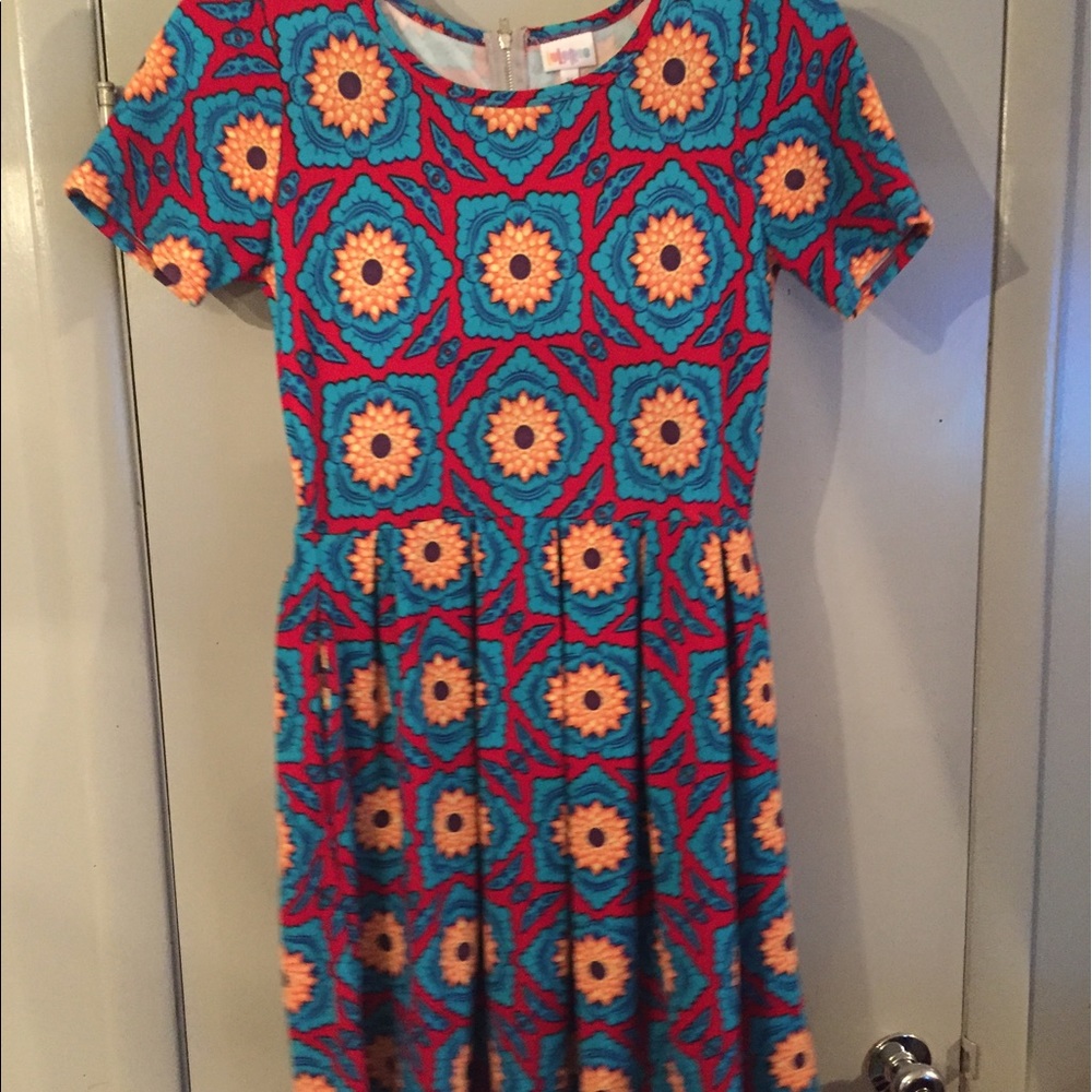 Lularoe size medium Amelia dress