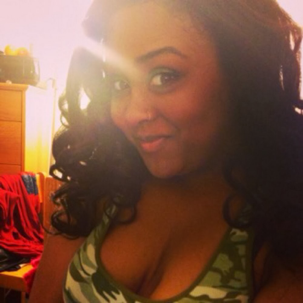 Meet your Posher, Rae
