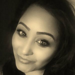 Meet your Posher, Ara