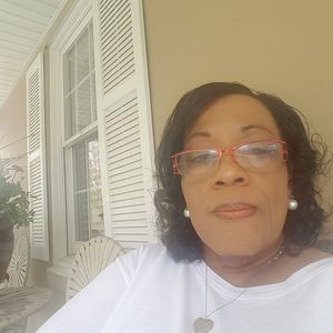 Meet your Posher, Janet