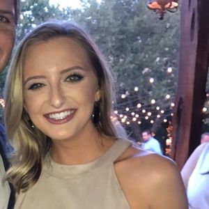 Meet your Posher, Mackenzie