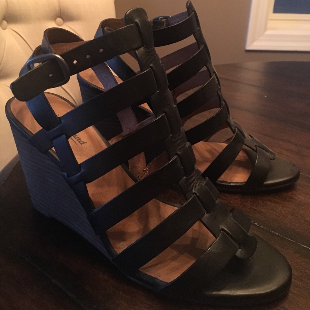 Lucky Brand Black Wedge Shoe
