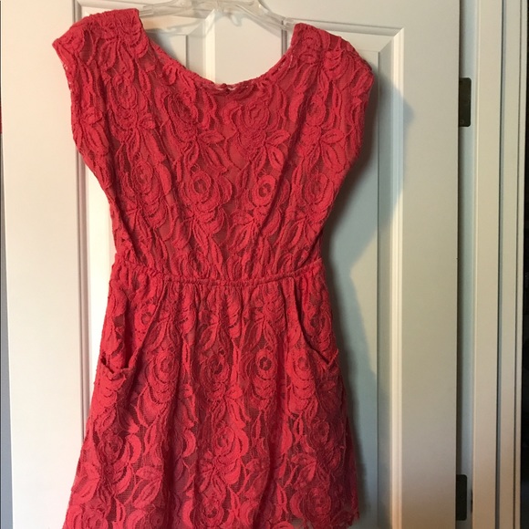 Love, Fire dress with pockets and cut out back! - Picture 1 of 3
