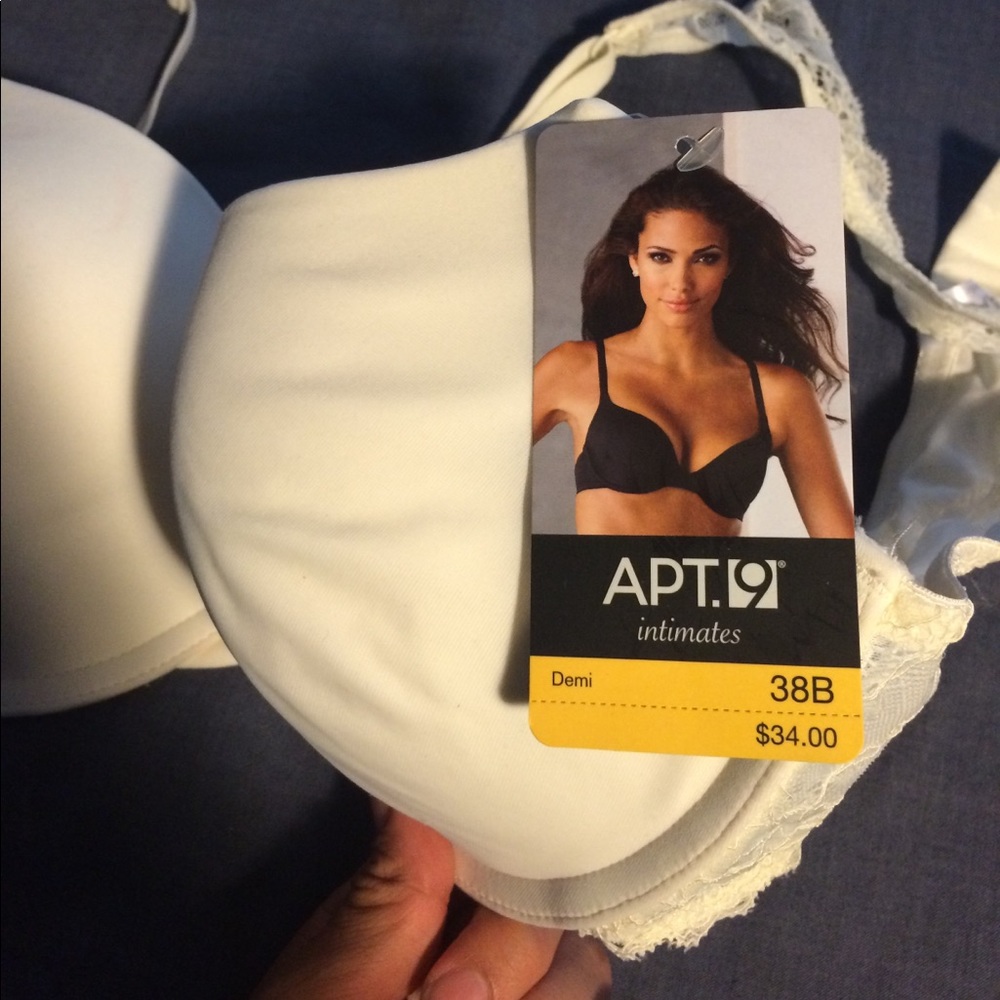 Brand new with tags Demi 38b bra