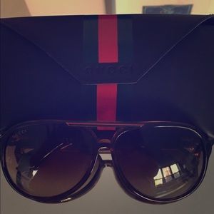 Gucci pilot aviators