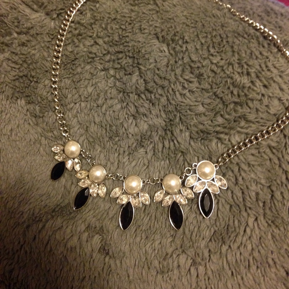 Black, silver and pearl necklace