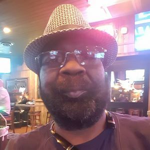 Meet your Posher, Alphonso