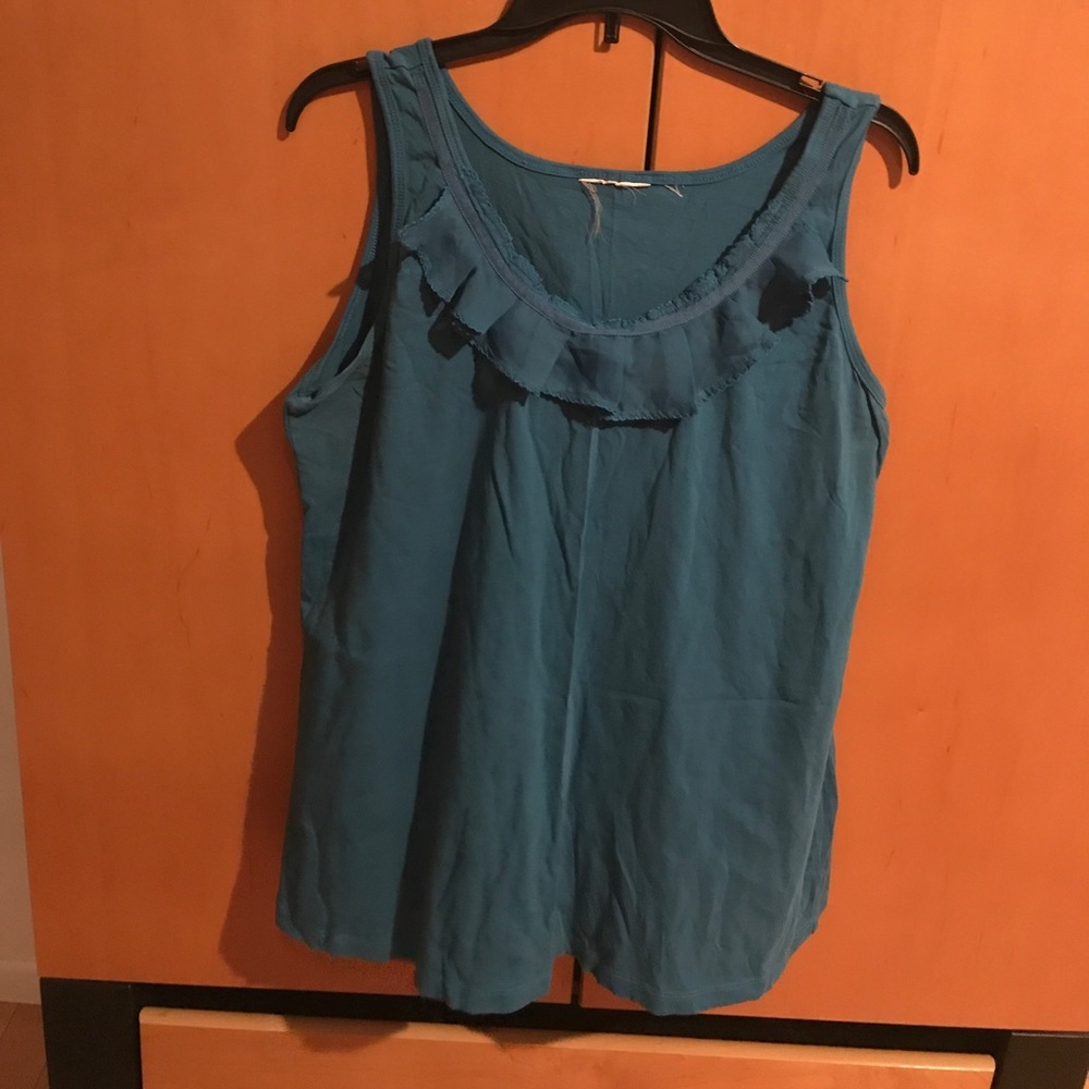 Ruffled tank top