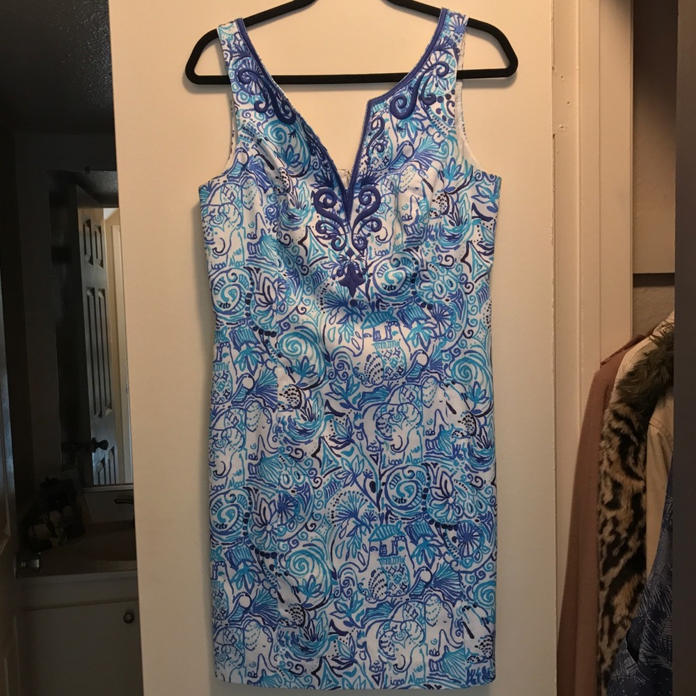 Adorable Lilly Pulitzer Elephant Print Shift Dress