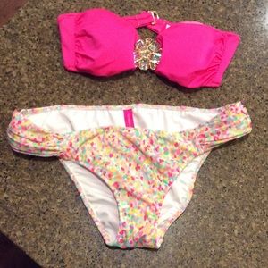 Victoria Secret bikini, size small, like new!