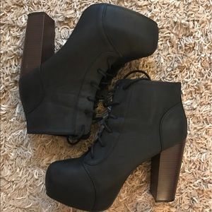 Brand new black platform heels