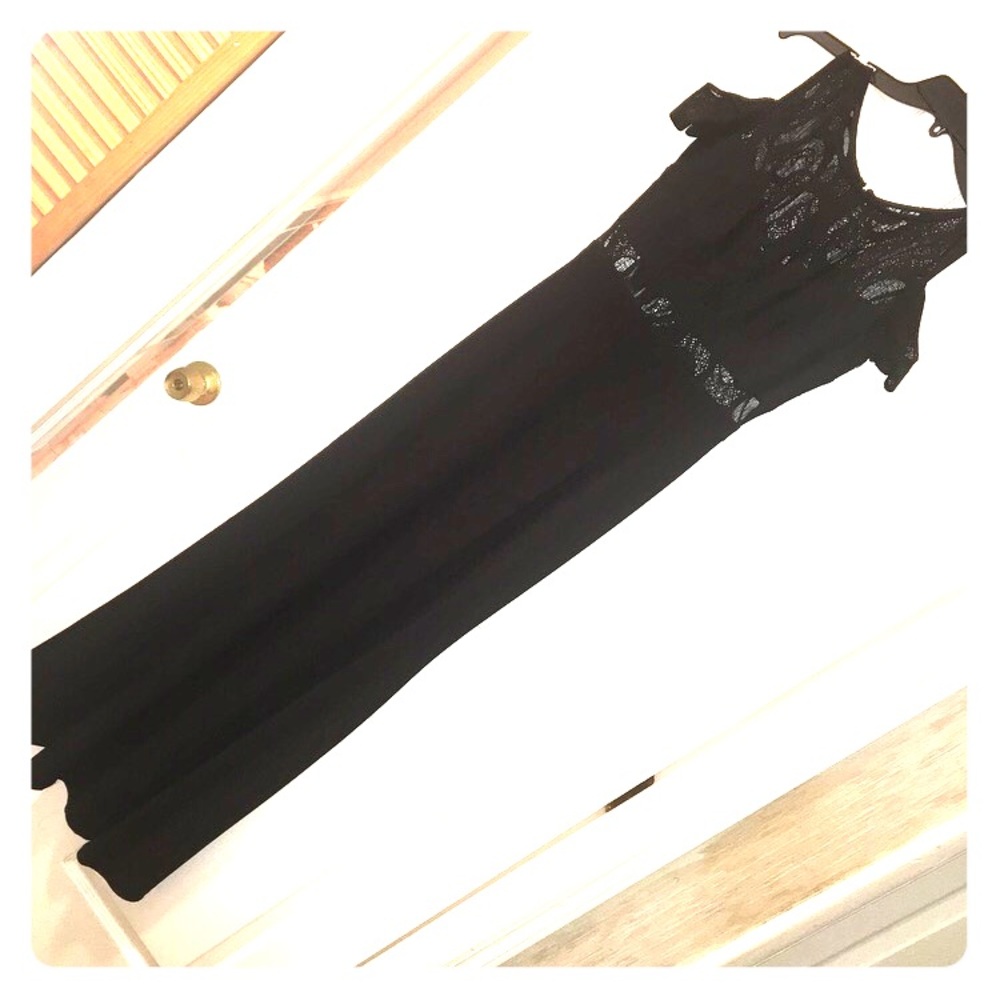 Formal Black Classy Gown