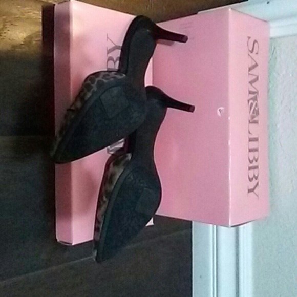 Pointed mules - Picture 2 of 3