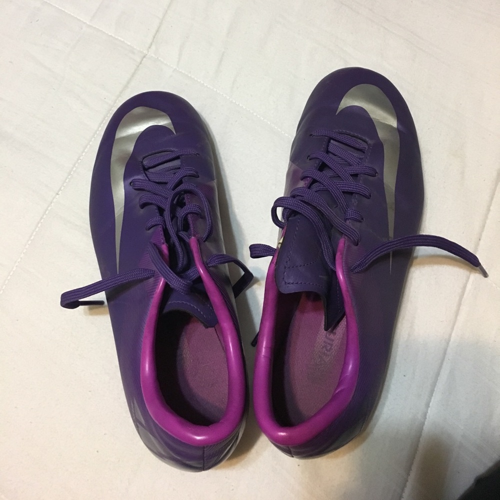 Nike mercurial cleats