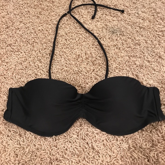 Black bikini top - Picture 1 of 1