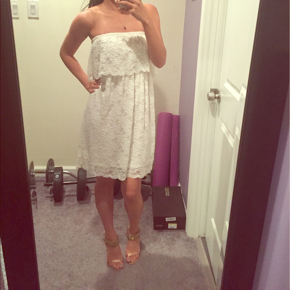 Express strapless lace dress