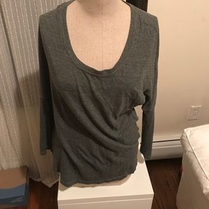 Scoop neck Grey top