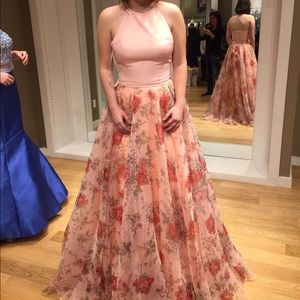 Sherri Hill Prom Dress