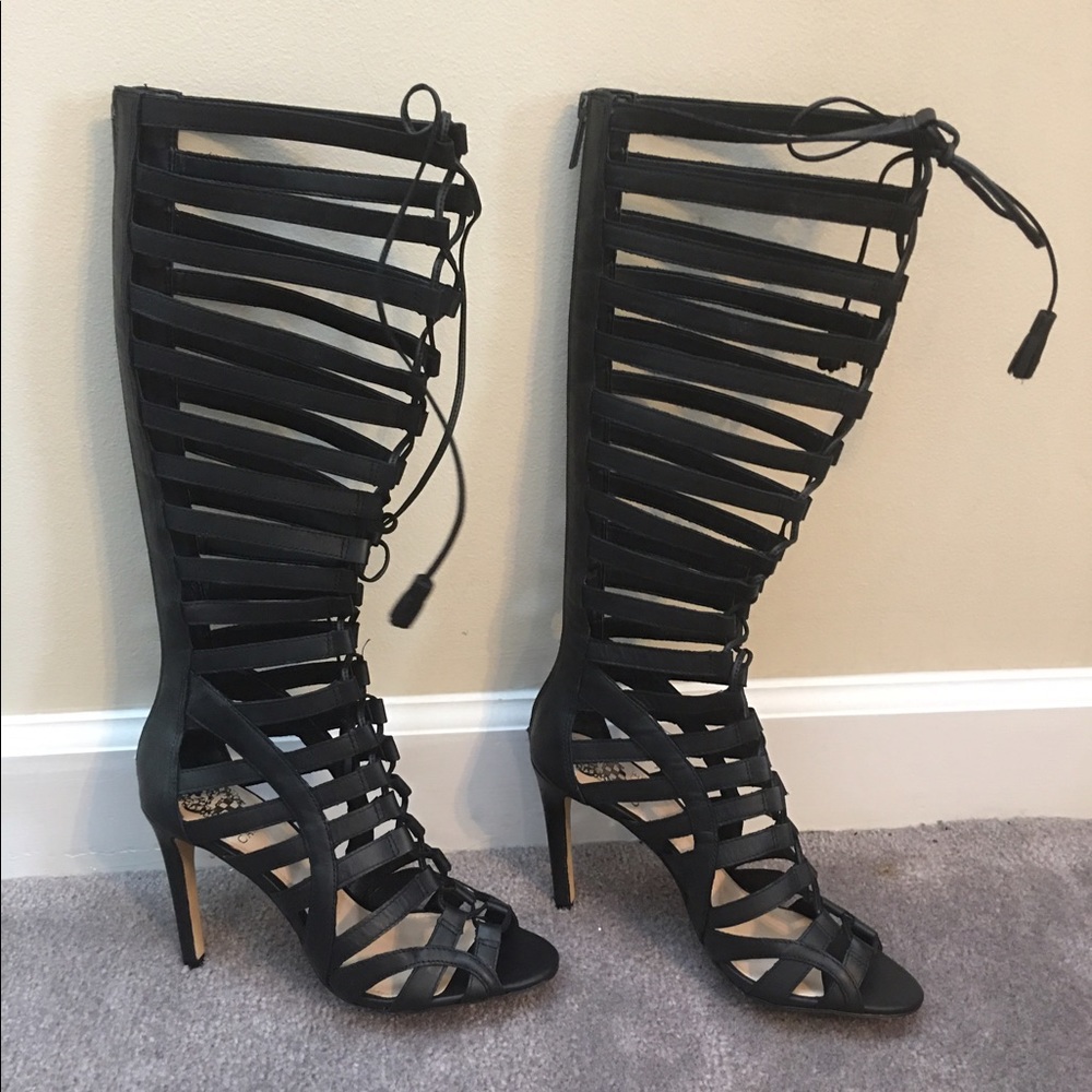 VINCE CAMUTO GLADIATOR 8 new