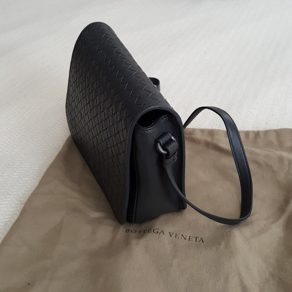 SOLD NEW Bottega Veneta Intrecciato Crossbody - Picture 4 of 8