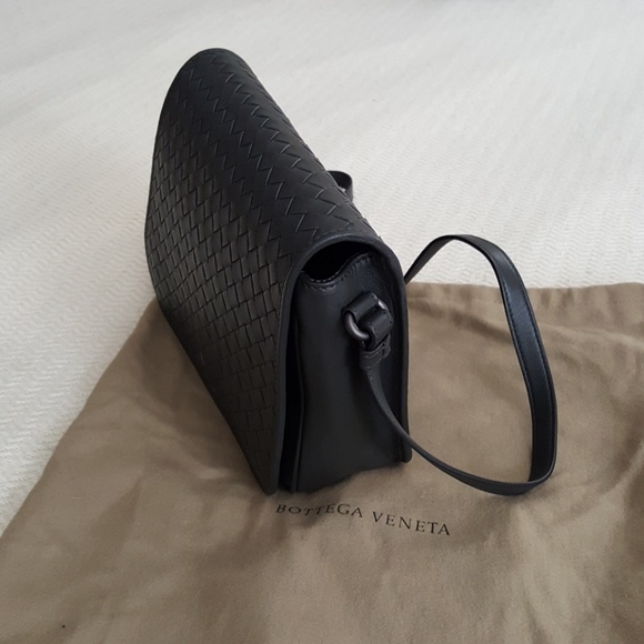 SOLD NEW Bottega Veneta Intrecciato Crossbody - Picture 4 of 8