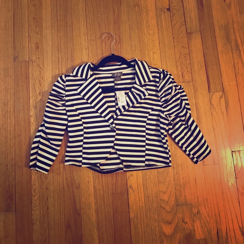 Stripped cover jacket