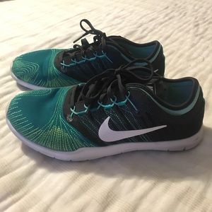 Nike Flex Adapt across Training