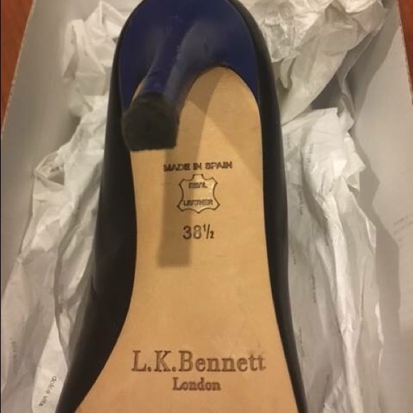 L. K. Bennett Drew Cap Point Toe Court Pumps - Picture 6 of 6