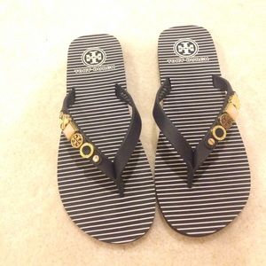 Tory burch flip flops