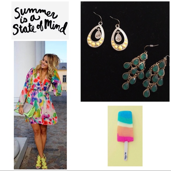 Jewelry - 💛💚  Earrings Set 💚💛