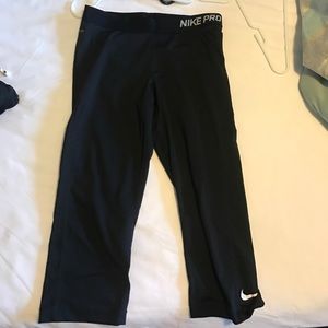 Nike pro crop leggings (3 pairs)