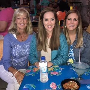 Meet your Posher, Leigh