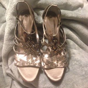 BCBG MAXAZRIA JOCELYN SATIN HEELS