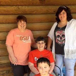 Meet your Posher, Shelley